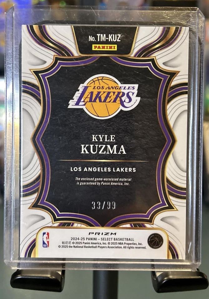Parche retro Select Kyle Kuzma 2024-25 juego usado púrpura Prizm/99 Foto 2 de 2