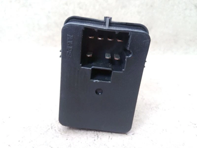 Driver Left Master Power Window Switch Fits 00-05 CHEVROLET MONTE CARLO a57 - Image 4 of 4