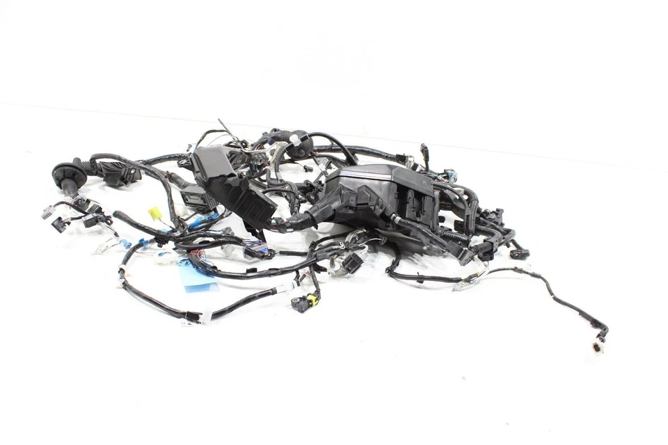 2023 TOYOTA PRIUS ENGINE ROOM & ROOF WIRE WIRING HARNESS W/ FUSE RELAY BOX OEM - Image 2 of 4