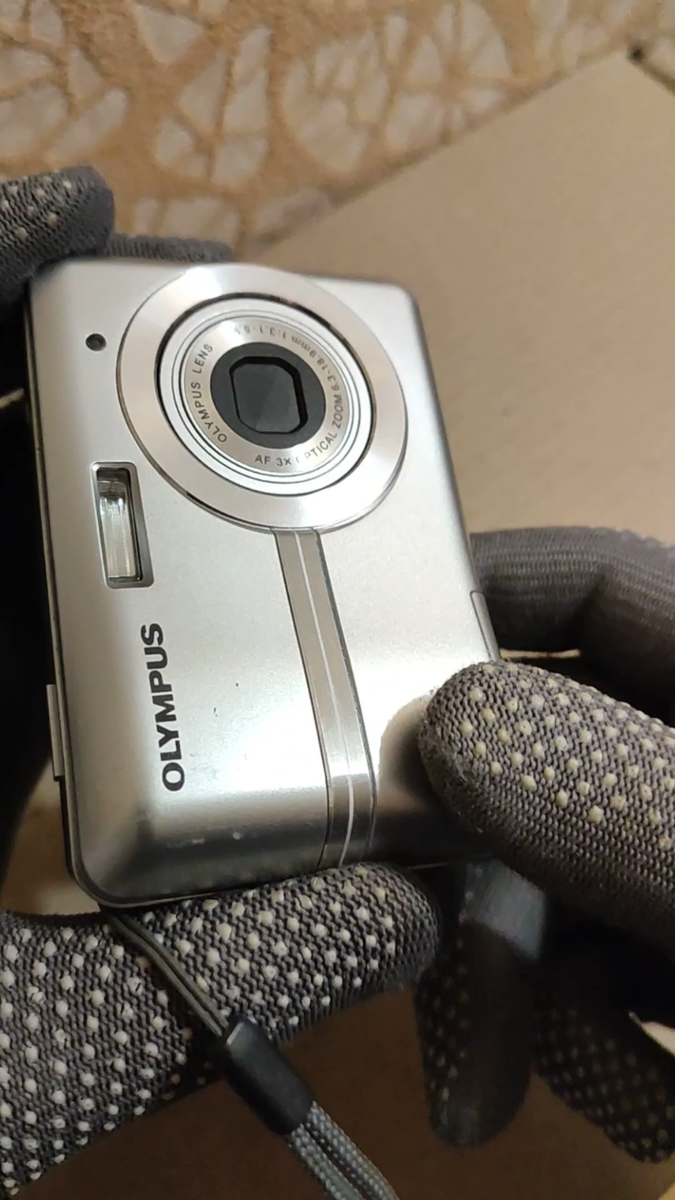 Camera Olympus FE-25 10.0MP Silver Digital Camera & KIT Tested