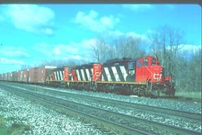 CNR 4116 GP-9, Aldershot, ON, 04/95; Kodachrome Original