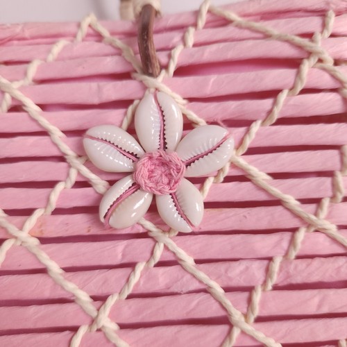 Vintage Y2K Pink Basket Shell Bag Box Purse Woven Cane Straw Cowrie Flowers Surf - Picture 4 of 10
