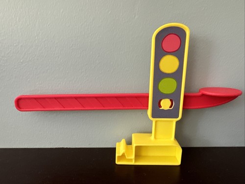 Peppa Pig All Around Town Replacement Train Track Traffic Signal Piece - Picture 3 of 6