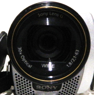 Sony HDR-CX180 HD Camcorder 30x Zoom 32GB back-illuminated sensor