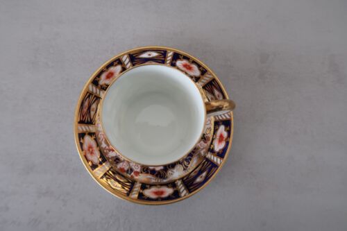 Royal Crown Derby 2451 Imari Pattern Coffee Can & Saucer Condition See Comments - Picture 4 of 13