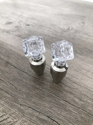 2X LED Dice White Led Light Tire Wheels Valve Stem Caps Moto Car Truck Bike