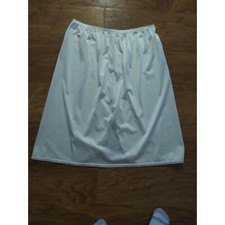 Vanity Fair 4034 Ivory Half Slip Large Soft Nylon Vintage plit  lace bottom