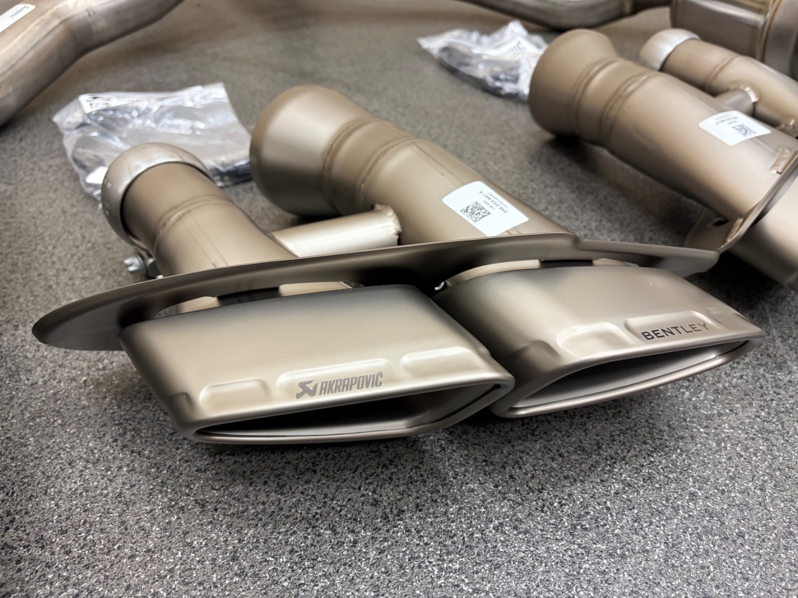 Bentley Flying Spur 2026 Sport muffler