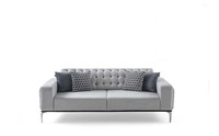Moderner Chesterfield Hellgrauer 3-Sitzer Wohnzimmer Luxus Dreisitzer