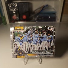2026 Topps Series 1 - Milwaukee Brewers #107 Diamante Foil
