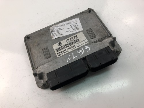 VW POLO 9N Motorsteuergerät ECU 03E906033 18046806