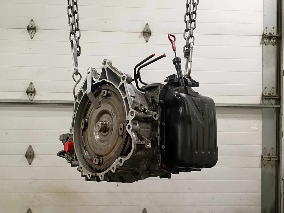 01-06 Hyundai Santa FE Conjunto de transmisión automática (tracción delantera) (83 k millas) Foto 2 de 4