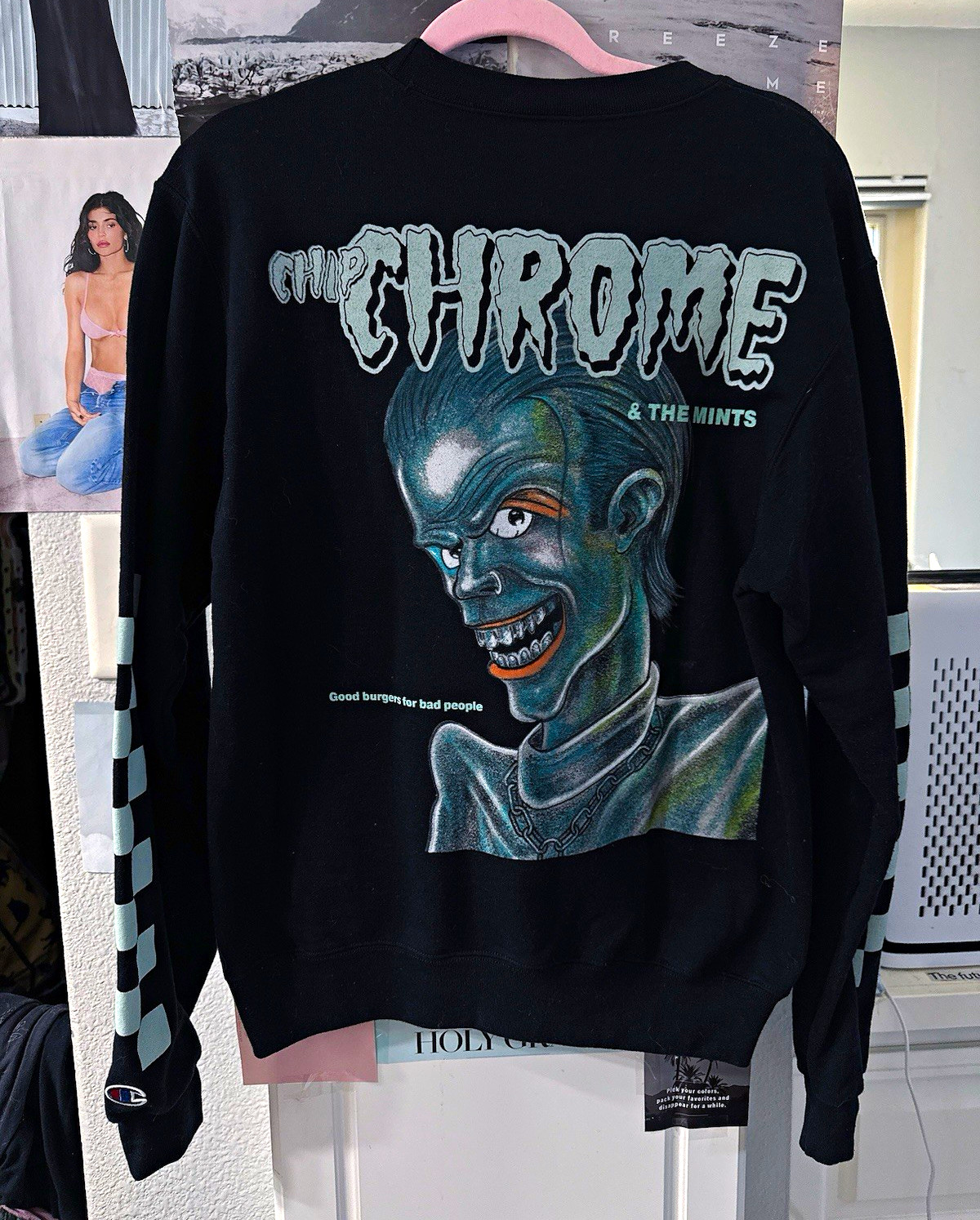 Merch Fleece Crewneck Sweatshirt Chip Chrome Graphic Logo