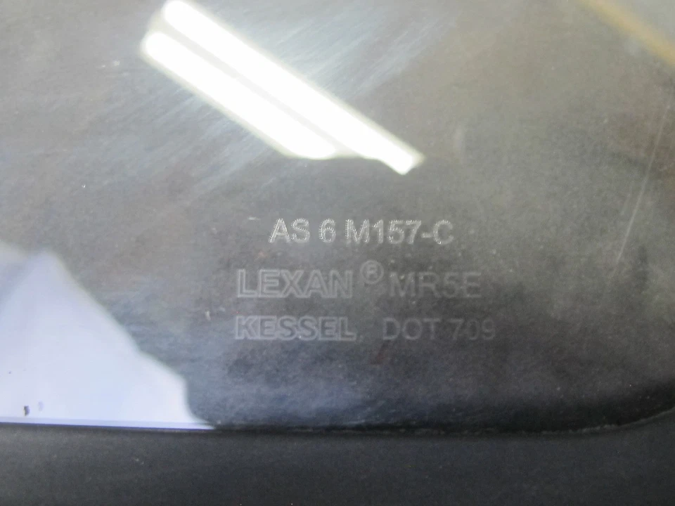 1997-2004 PPORSCHE BOXSTER 986 ЗАДНИЙ ЦЕНТРАЛЬНЫЙ ВЕТРОВОЕ СТЕКЛО ВЕТРОВОЙ ДЕФЛЕКТОР СТЕКЛЯННАЯ ПАНЕЛЬ - Изображение 3 из 4