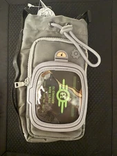 Universal Halloween Horror Nights HHN Fallout Pip Boy Vault Tec 33 Crossbody Bag