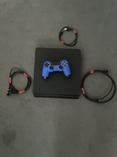 Ich Verkaufe Meine PlayStation 4,  + 2 Controller Und 9 Spiele.