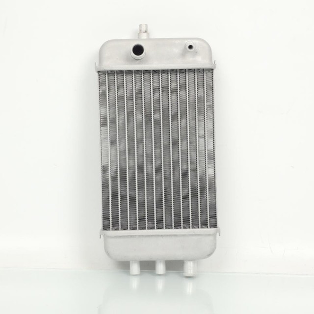 Radiateur de refroidissement origine pour moto Derbi 50 Senda 86193R Neuf