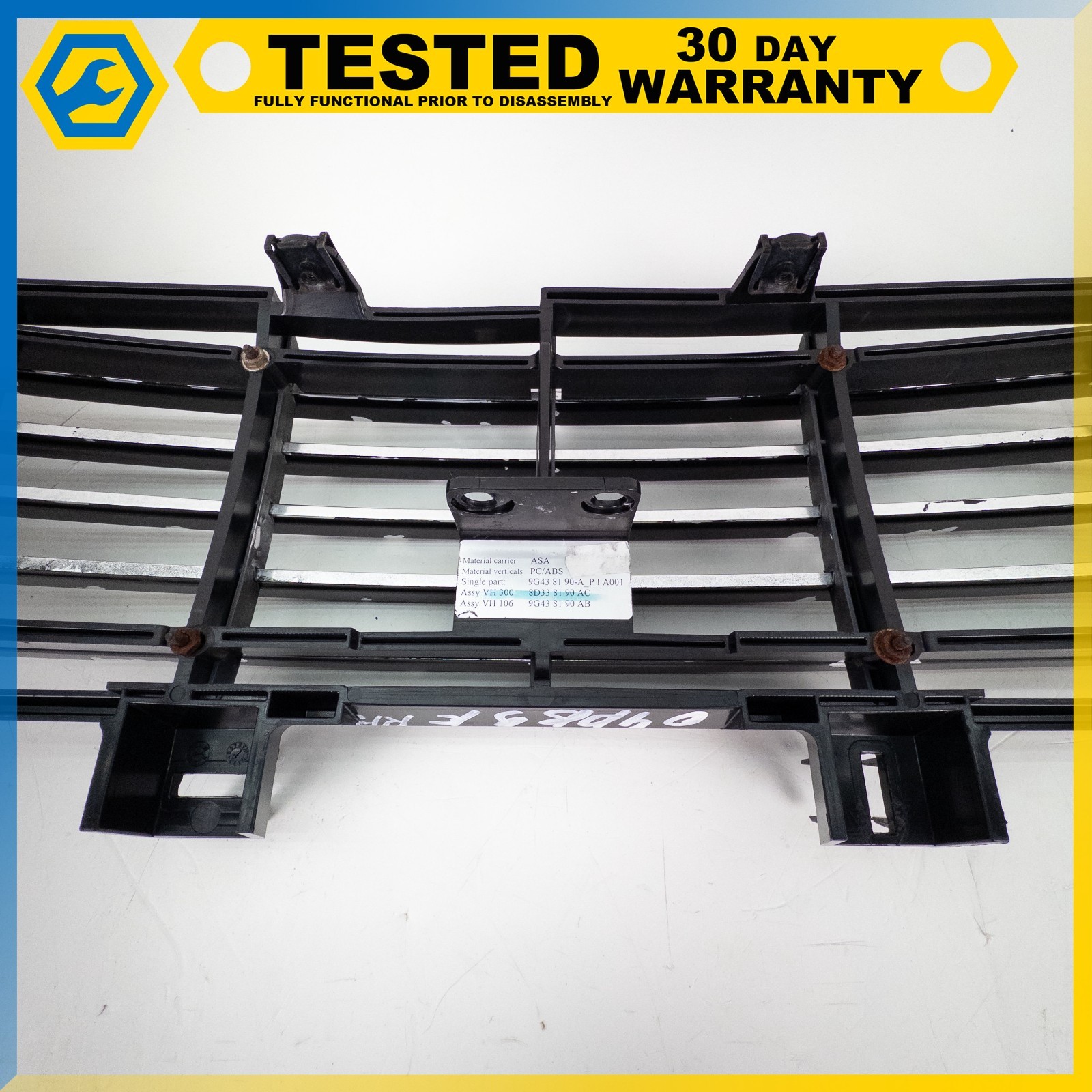 Aston Martin DB9 2005-2012 Front Upper Bumper grille