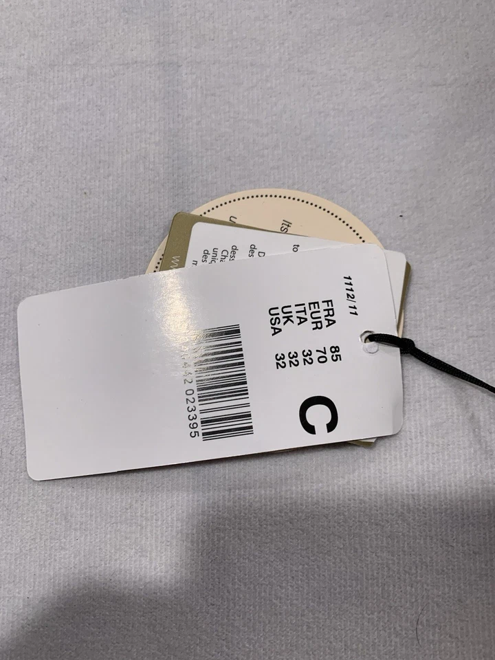 Sujetador Irresistible Sun Secret Chantelle Paris Irresistible Creación Francesa 32C Foto 3 de 4