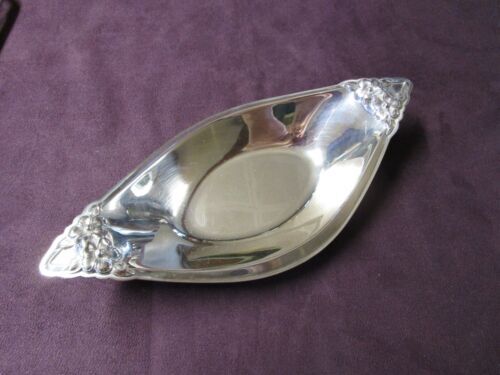 Vintage Rogers & Bro 1762 Silver Plated Bowl With Lid . Made