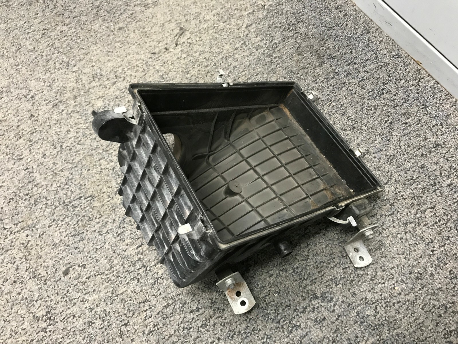 1989 Bentley Turbo R Air Cleaner Filter Box