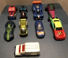 Hot Wheels McDonald s Mixed Lot 8 Car Lot - 1:64