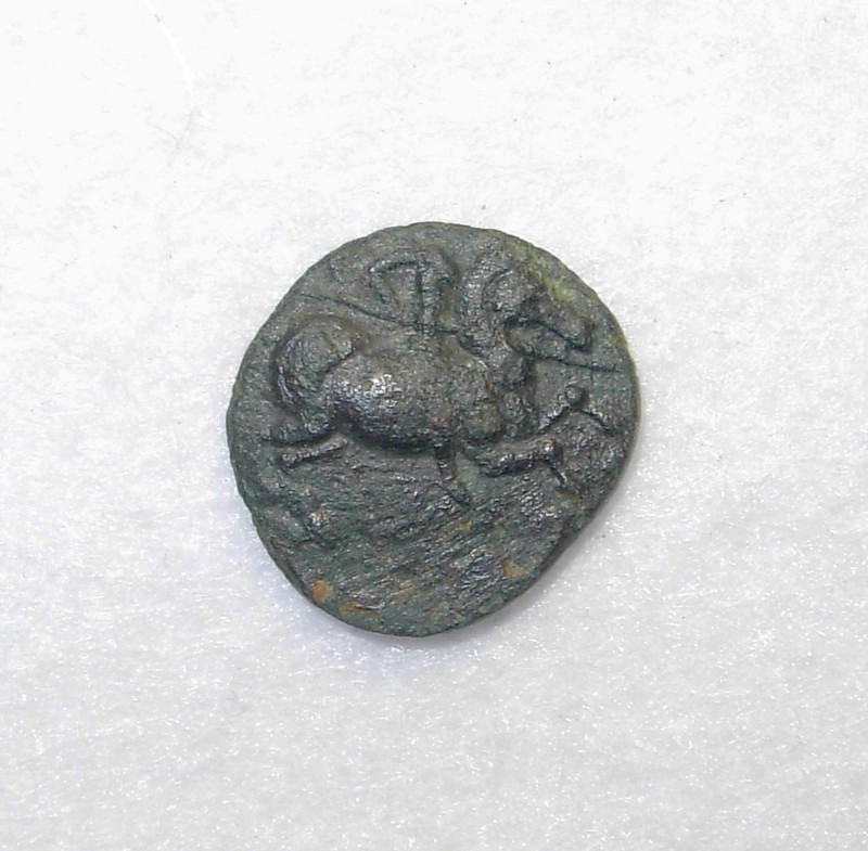 Ionia, Magnesia ad Maeandrum, AE 15, 400-300 BC,  Horseman / Bull, VF