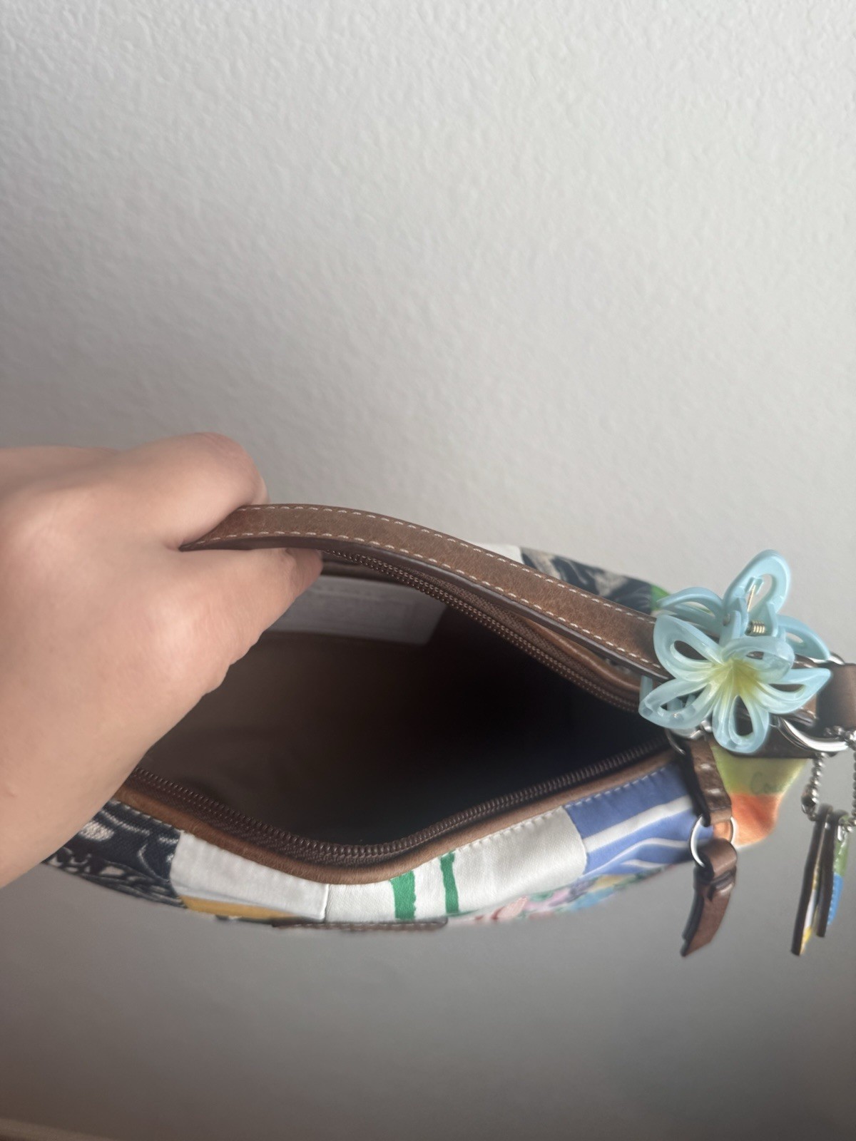 Coach Patchwork hand bag, in perfect condition, n… - image 9