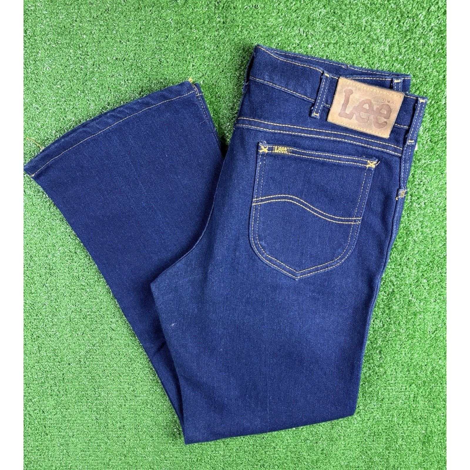 NWT Vintage 80s Lee Indigo Dark Denim 32 Straight Leg Jeans 