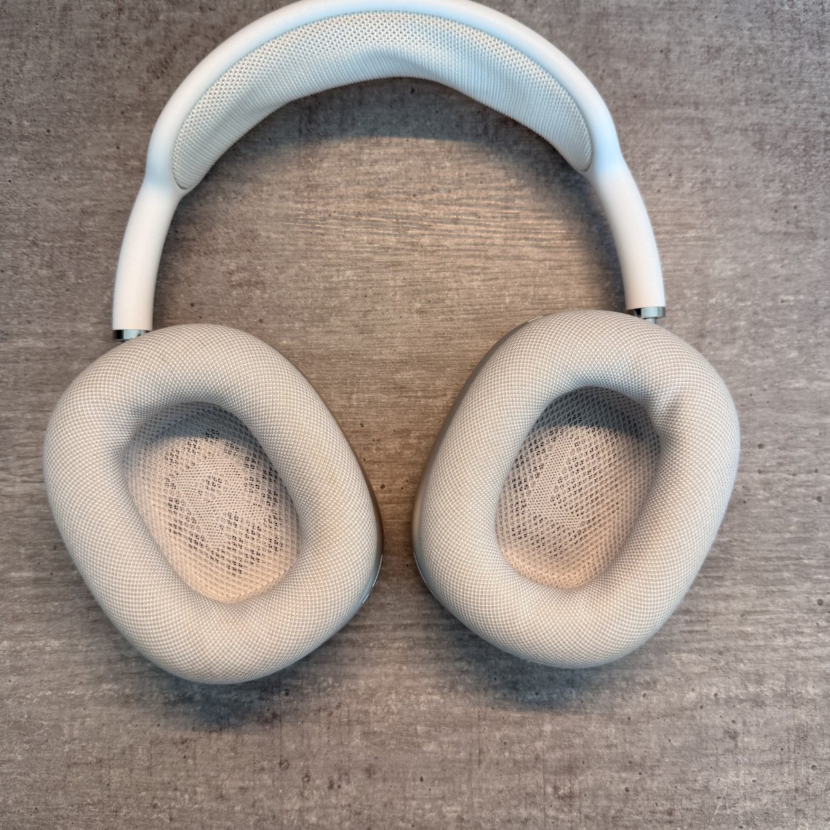 Apple Airpods Max Silver A2096 MGYJ3AM/A Used w/ Case | eBay