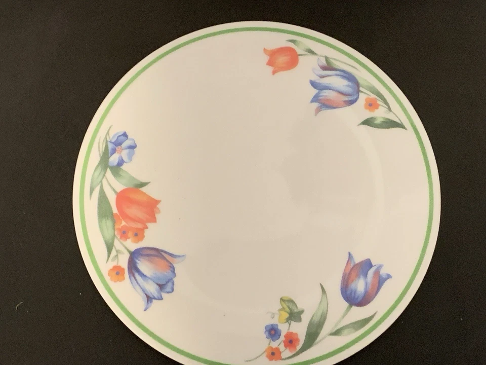 Corelle Fresh Cut Round Melamine Trivet Tulips - Image 2 of 4