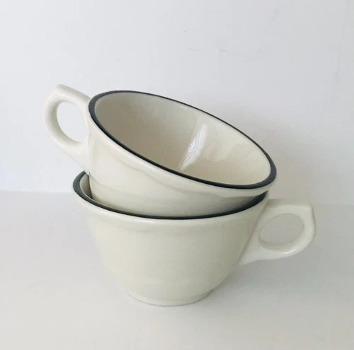 1967 Black & White Cups Syracuse Restaurant Ware Mugs Coffee Tea Thick USA