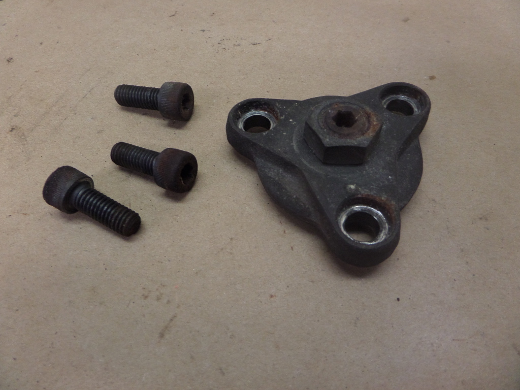 セット 1982 KAWASAKI KZ1100A SWING ARM PIVOT CAPS AND ADJUSTERS | eBay