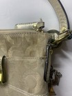 Foto 3 di 6
