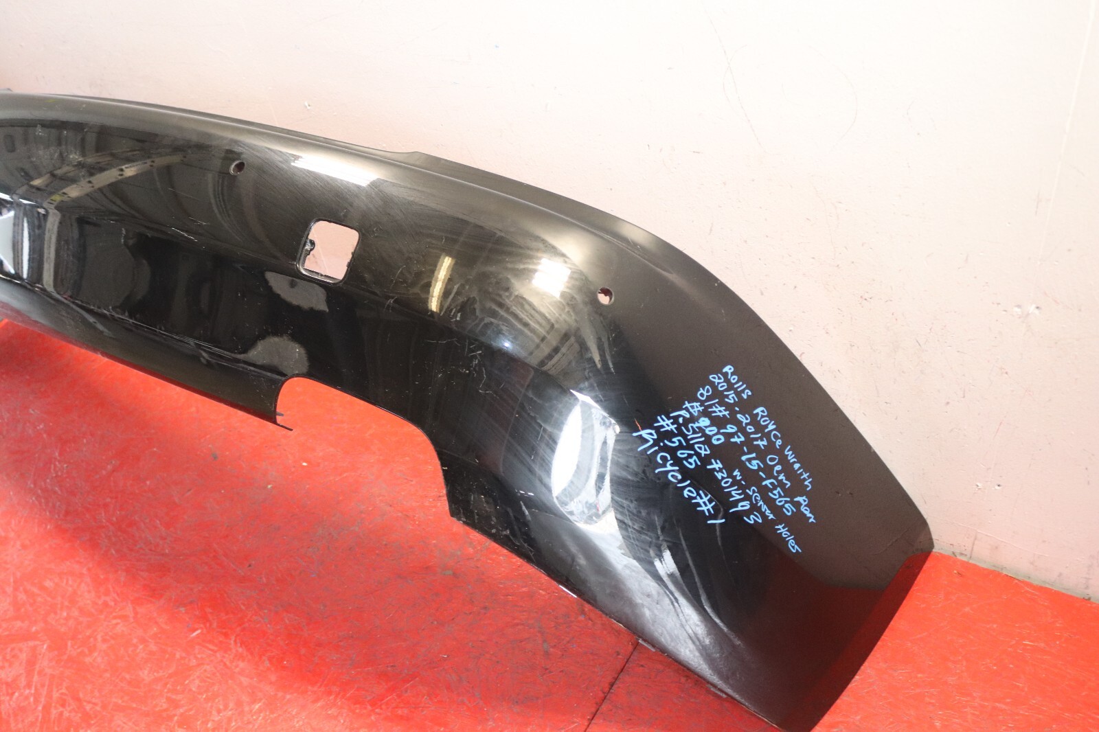 2015 2017 ROLLS ROYCE WRAITH REAR BUMPER COVER OEM WITH SENSOR HOLES
