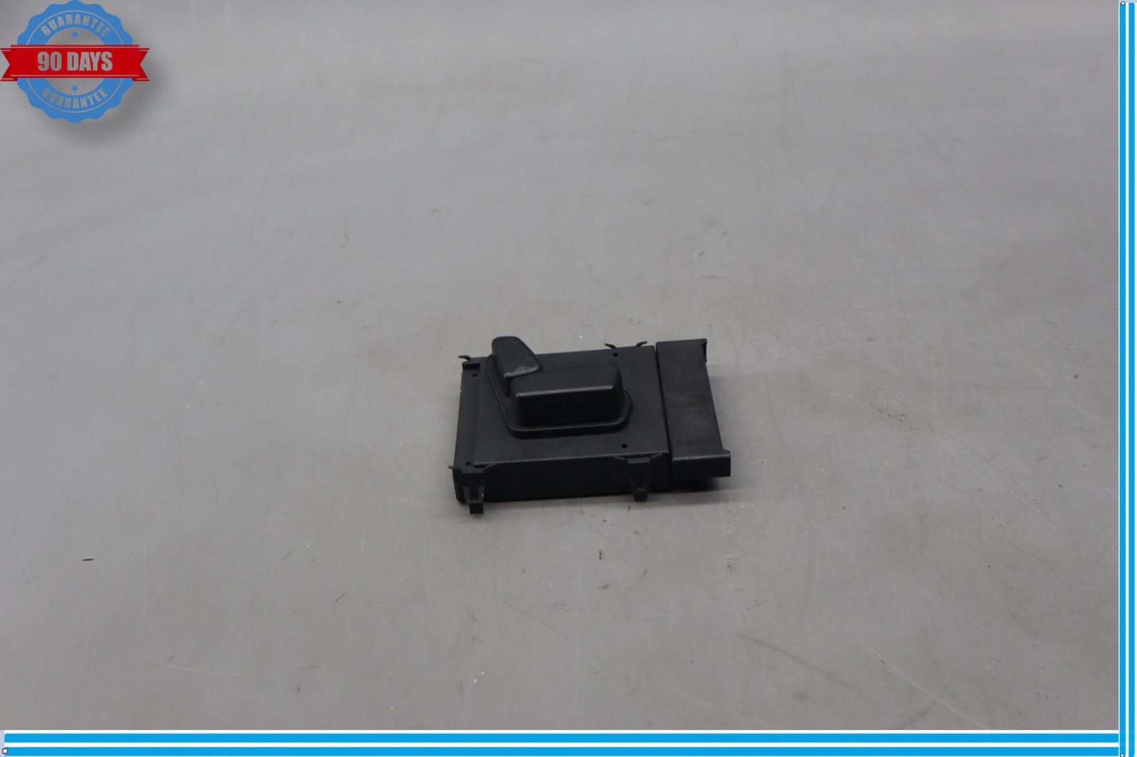 14-20 Maserati Ghibli Levante Front Right Side Seat Control Switch Module Oem