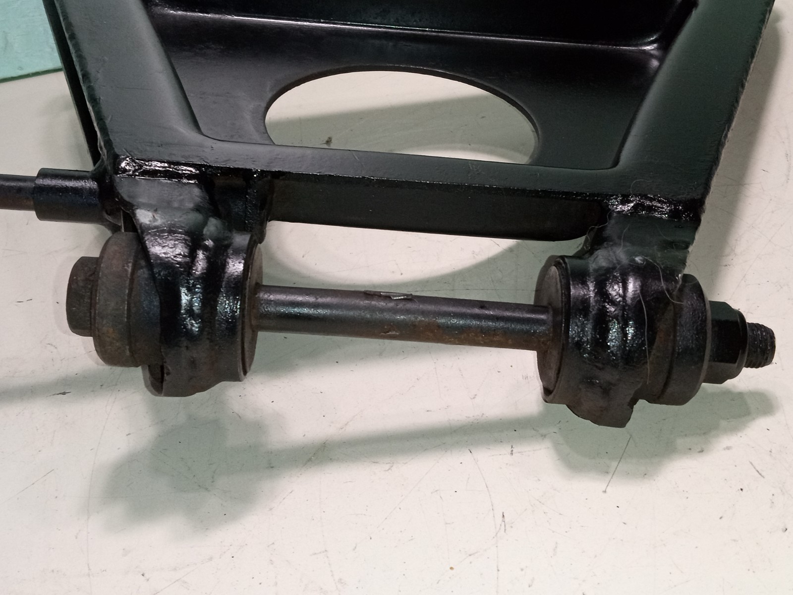 Maserati Bora Left Rear Suspension Lower Control Arm_117 SP 68367_GENUINE