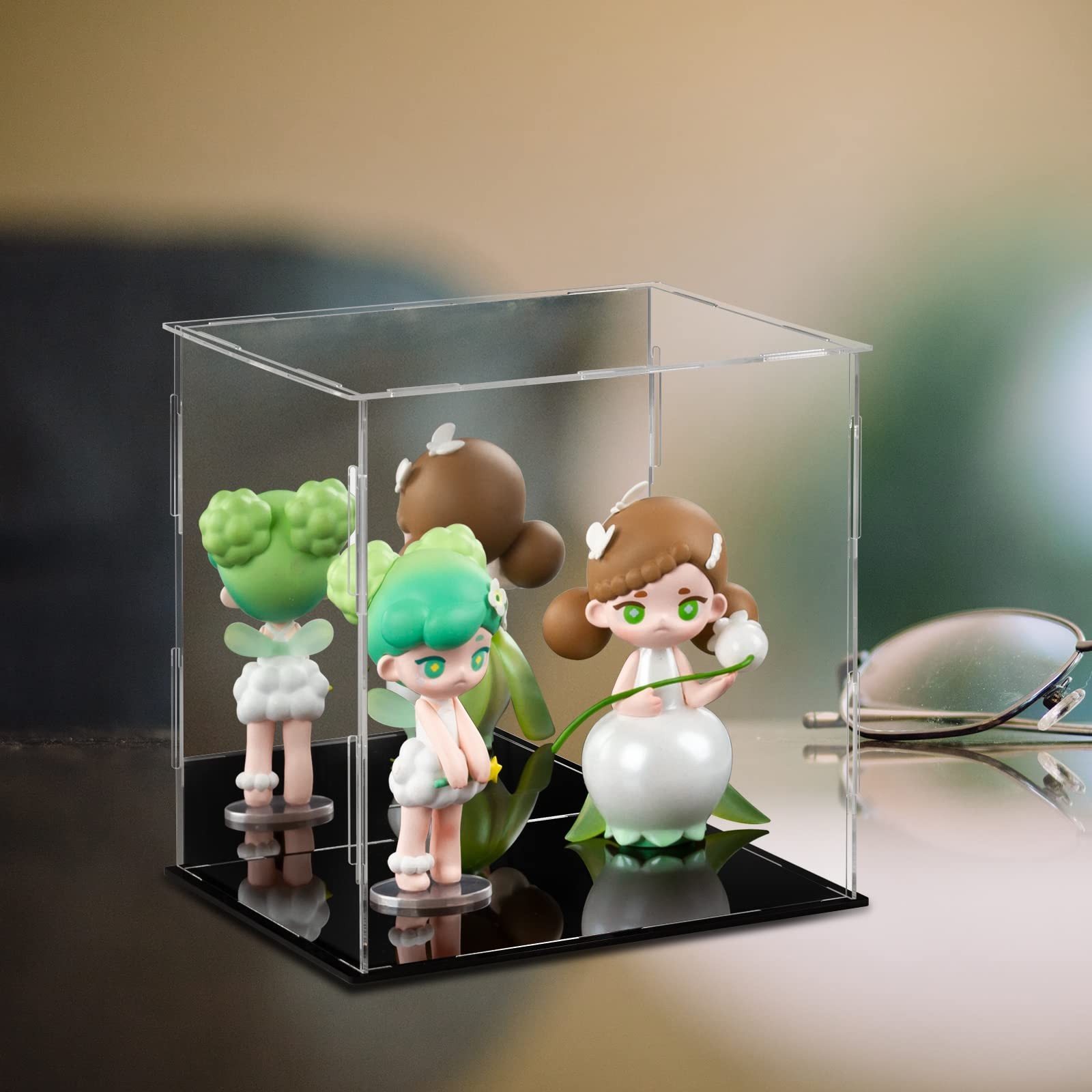 Vitrine en acrylique pour salon : sublimez vos objets de collection et figurines préférés - 4