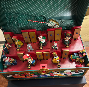 Mickey Mouse Toy Chest | eBay