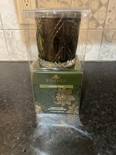 New Candle Wasabi Pear Essenza 13.5 oz Fragra...