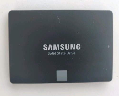 1TB Samsung 850 Evo SATA III interne SSD, 98%