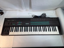 Vintage Yamaha DX7 Digital Synthesizer Keyboard -  With 2 Data Cartridges & Case