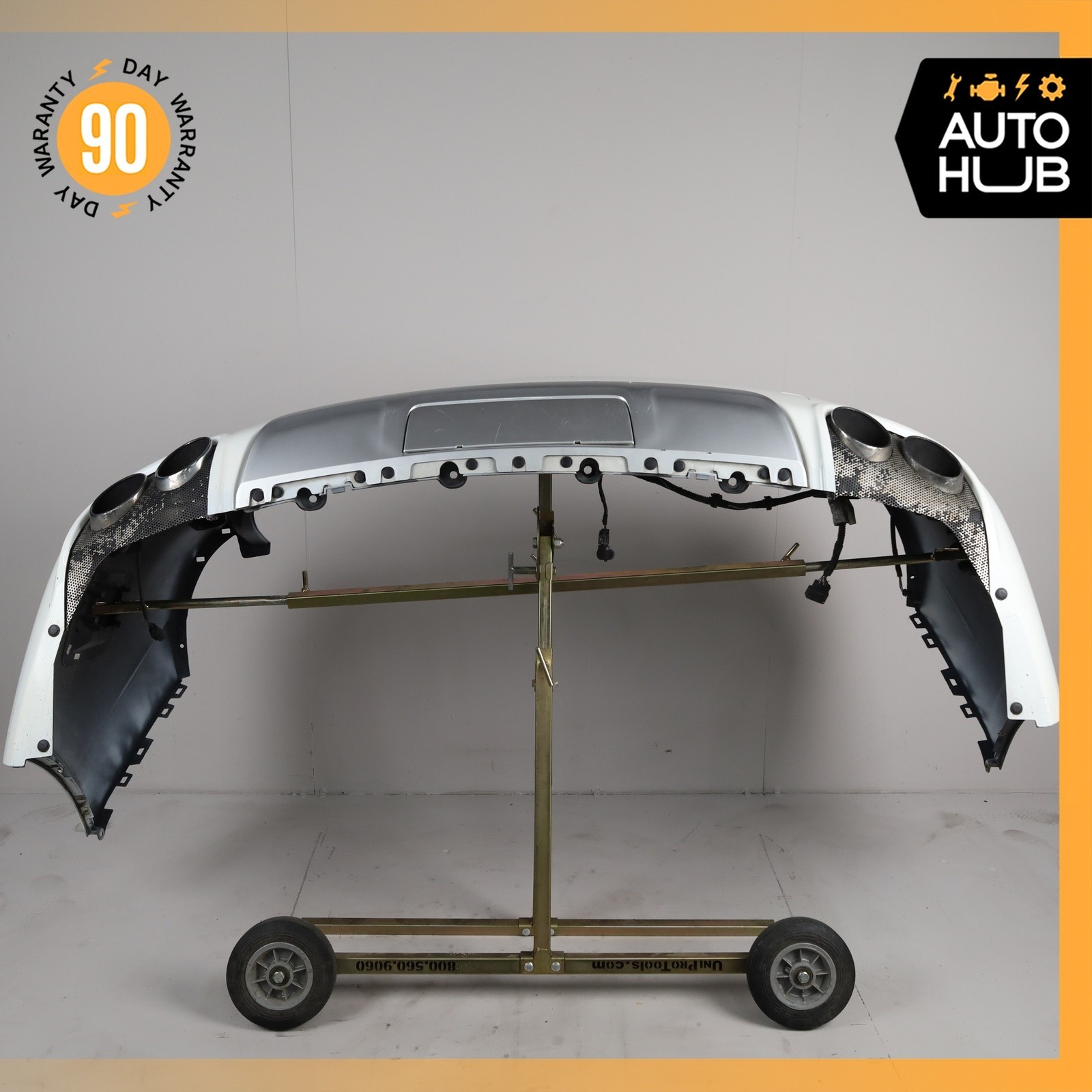17-22 Maserati Levante M161 Rear Bumper Cover White OEM 89k