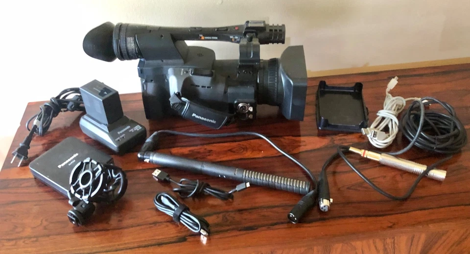Panasonic AG-HPX170 P2 HD 3CCD Video Camera Camcorder with Bag Extras - Image 2 of 4