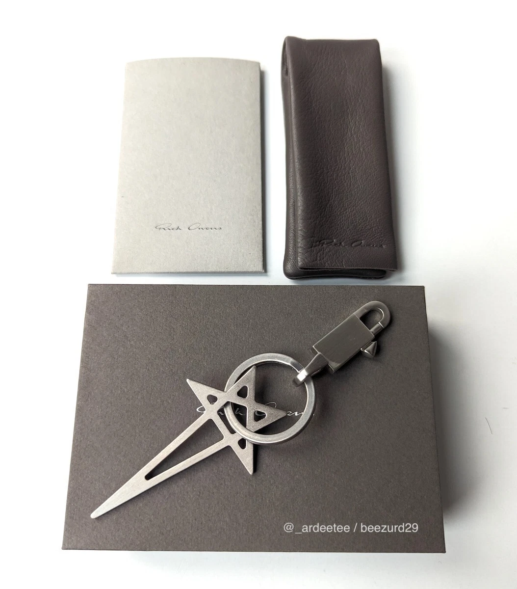 *NEW* RICK OWENS SS22 PENTAGRAM KEYCHAIN NECKLACE PENDANT RA01B0986 (SILVER)