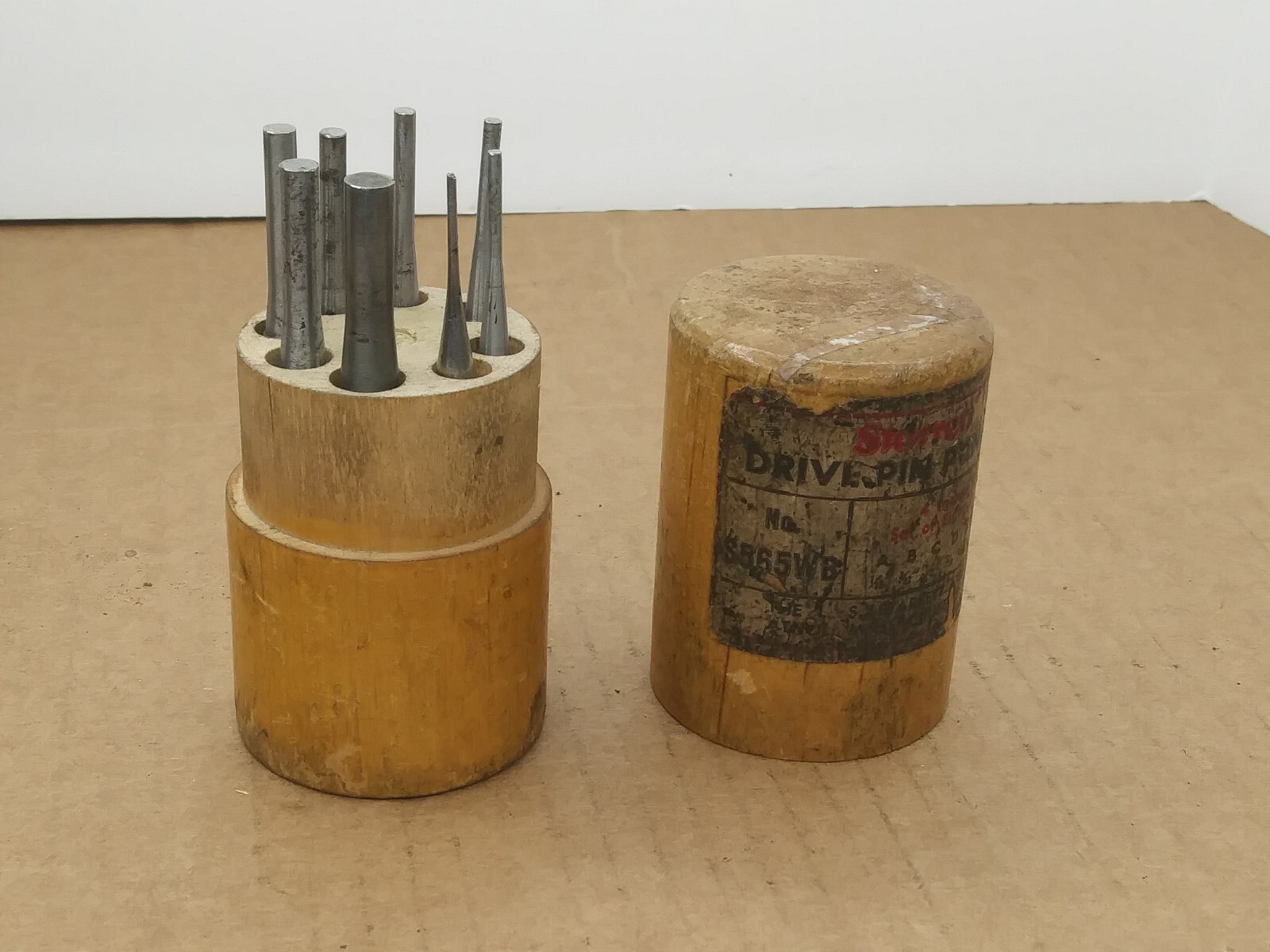 IV569 Starrett 8 Piece Drive Pin Punch Set S565WB SMALLEST NOT STARRETT