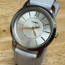 Timex Quartz Watch T2N682 Women 30m Silver Leather Band Analog New Battery