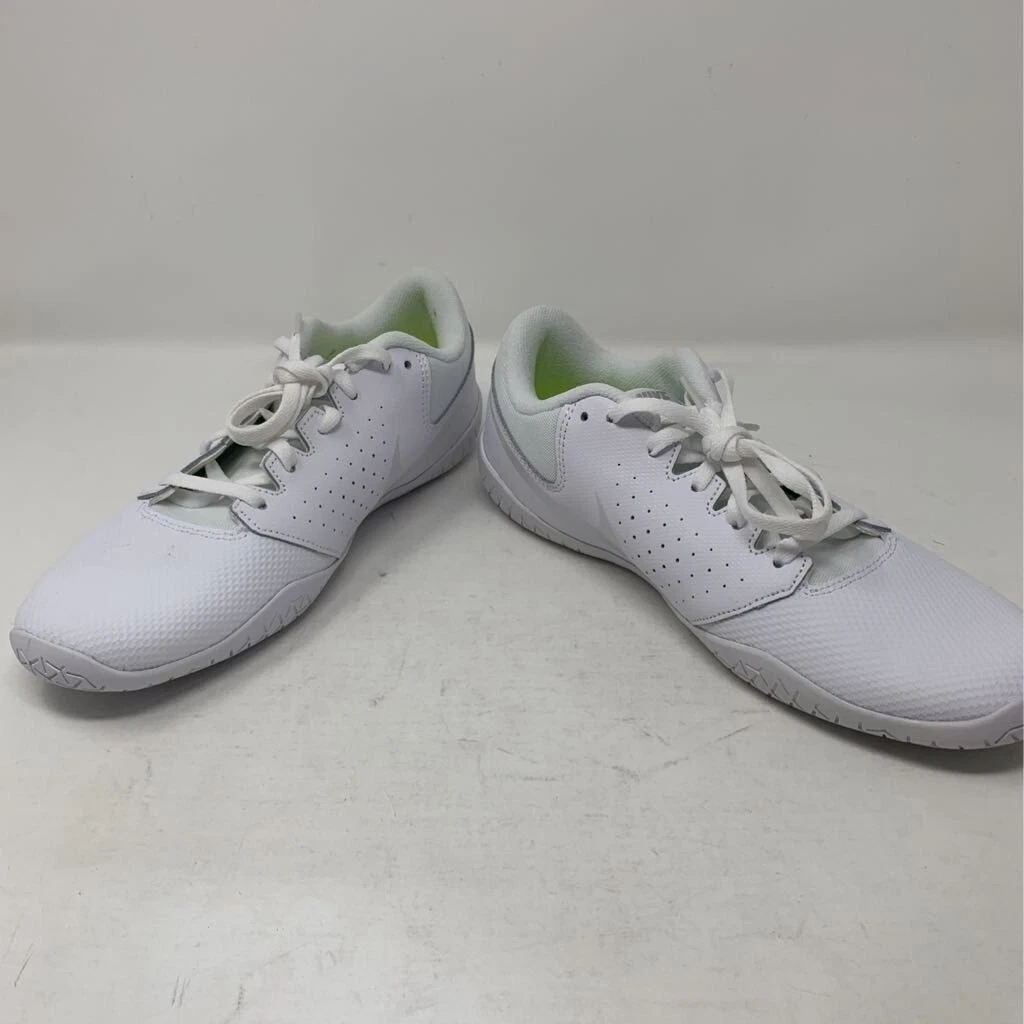 Nike sideline iv store women's cheerleading shoe