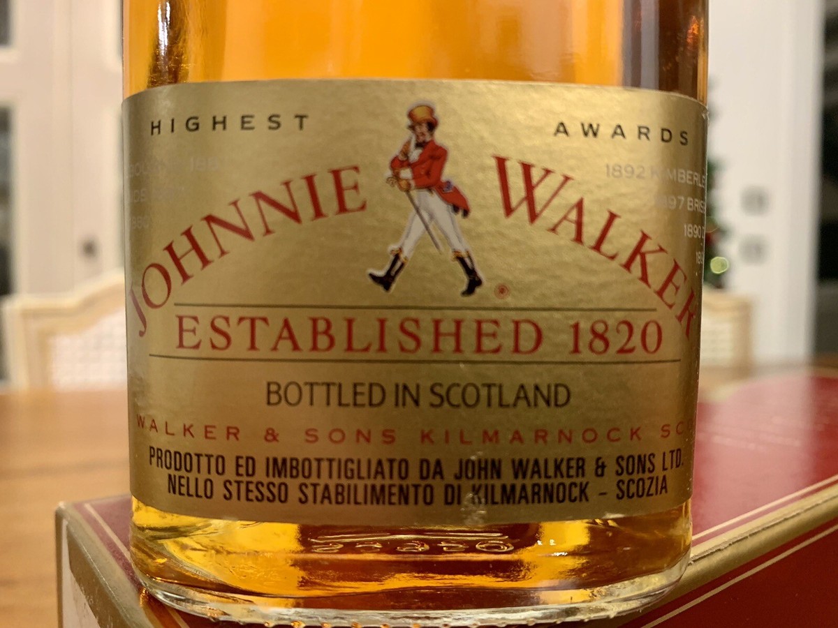 JOHNNIE WALKER RED LABEL OLD SCOTCH WHISKY CL. 70 40° NUOVO CON