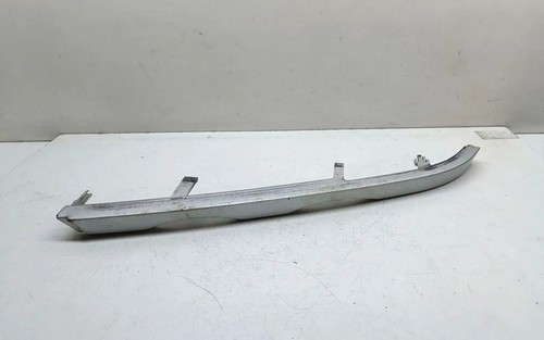 BMW 3 Touring E46 Scheinwerferverkleidung vorne rechts 8208482 3.00 33665968